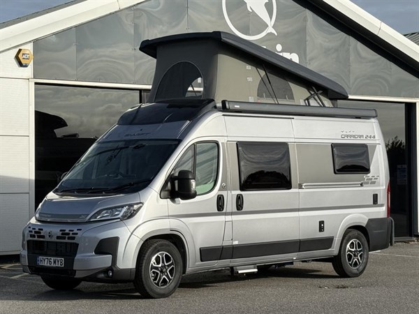 Swift Carrera 244